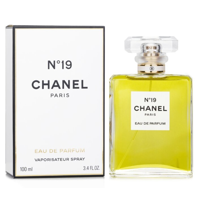 No.19 Eau De Parfum Spray Size: 100ml/3.3oz Weight: 0.28KG